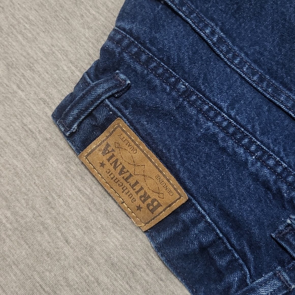 Vintage Brittania High-Rise Relaxed Pleated Tapered Leg "Mom" Jeans - Picture 5 of 10